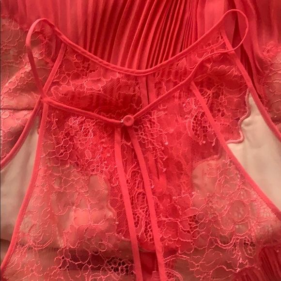 BCBGMAXAZRIA Maryella Dress - Picture 4 of 13